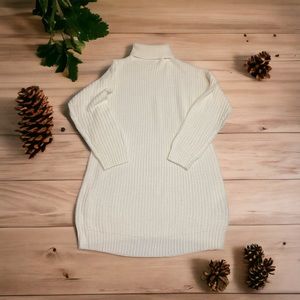 Misguided, White, Cozy Sweater! Size S/M